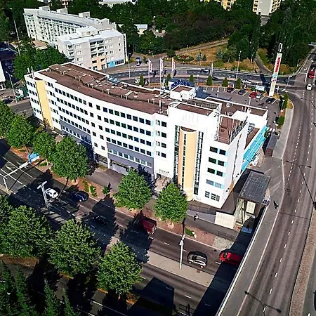 Greenstar Hotell 3*