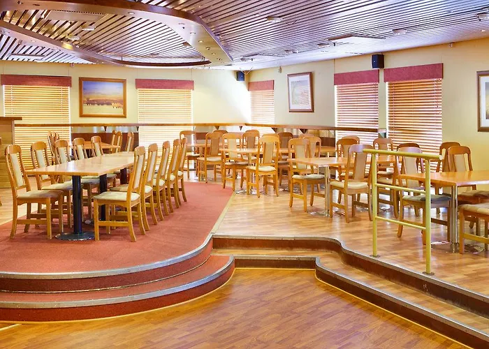 Greenstar מלון 3*