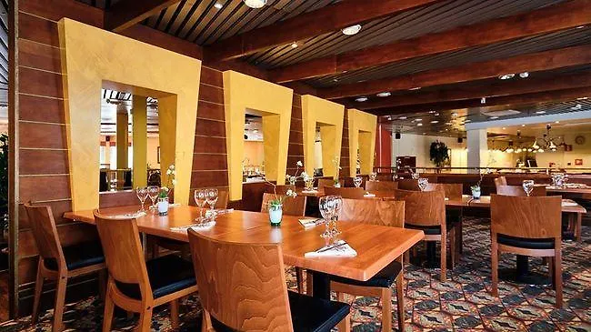 מלון Greenstar 3*