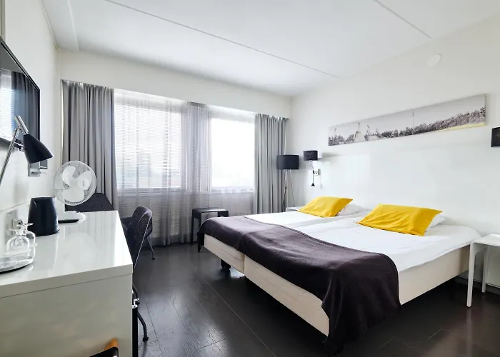 Greenstar 3* لاهتي