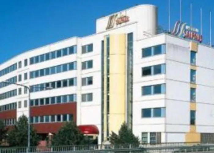 فندق Greenstar لاهتي