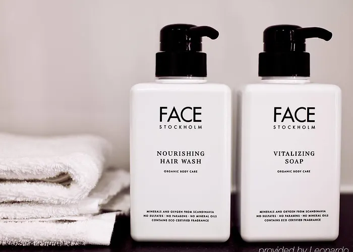 מלון Greenstar להטי